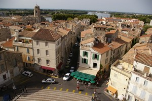 Hyrbil Arles