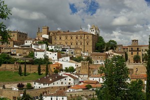 Hyrbil Caceres