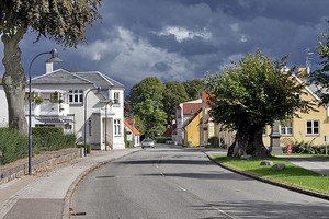 Hyrbil Farum