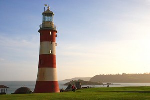 Hyrbil Plymouth