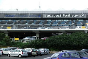Hyrbil Budapest Ferihegy Flygplats