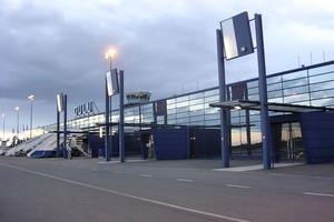 Hyrbil Uleåborg Flygplats